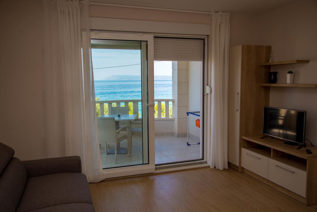 Waterfront Apartments - Tucepi Ngoại thất bức ảnh