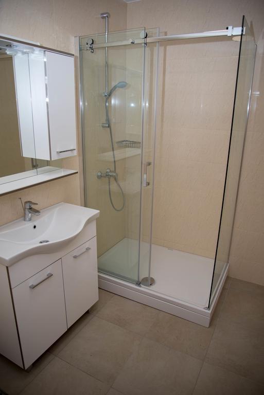 Waterfront Apartments - Tucepi Ngoại thất bức ảnh